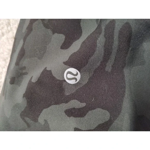 Lululemon Align Leggings Size 10 Green Camo High Rise 27" Inseam - Picture 3 of 6
